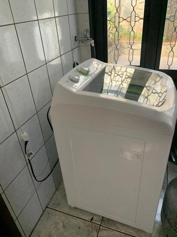 Casa Quintal Bueno! 5 Quartos Com Ar Split E Internet Ultra! Perto Do Melhor De Goiania! Marista Parques Areiao E Vaca Brava Hospital Premium Mater Dei Blue Fit Perdomo Goiania Shopping! Kültér fotó
