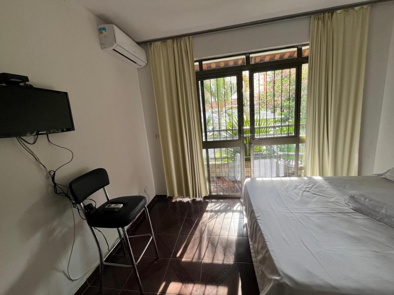 Casa Quintal Bueno! 5 Quartos Com Ar Split E Internet Ultra! Perto Do Melhor De Goiania! Marista Parques Areiao E Vaca Brava Hospital Premium Mater Dei Blue Fit Perdomo Goiania Shopping! Kültér fotó