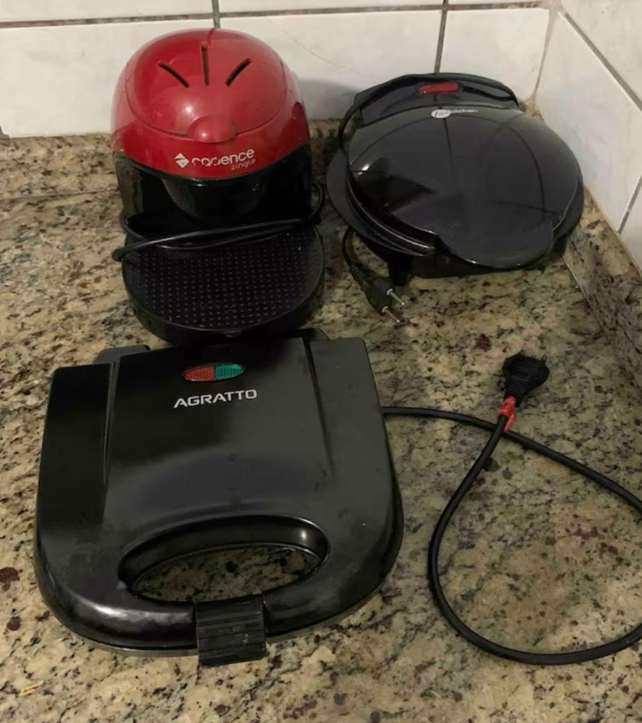 Casa Quintal Bueno! 5 Quartos Com Ar Split E Internet Ultra! Perto Do Melhor De Goiania! Marista Parques Areiao E Vaca Brava Hospital Premium Mater Dei Blue Fit Perdomo Goiania Shopping! Kültér fotó